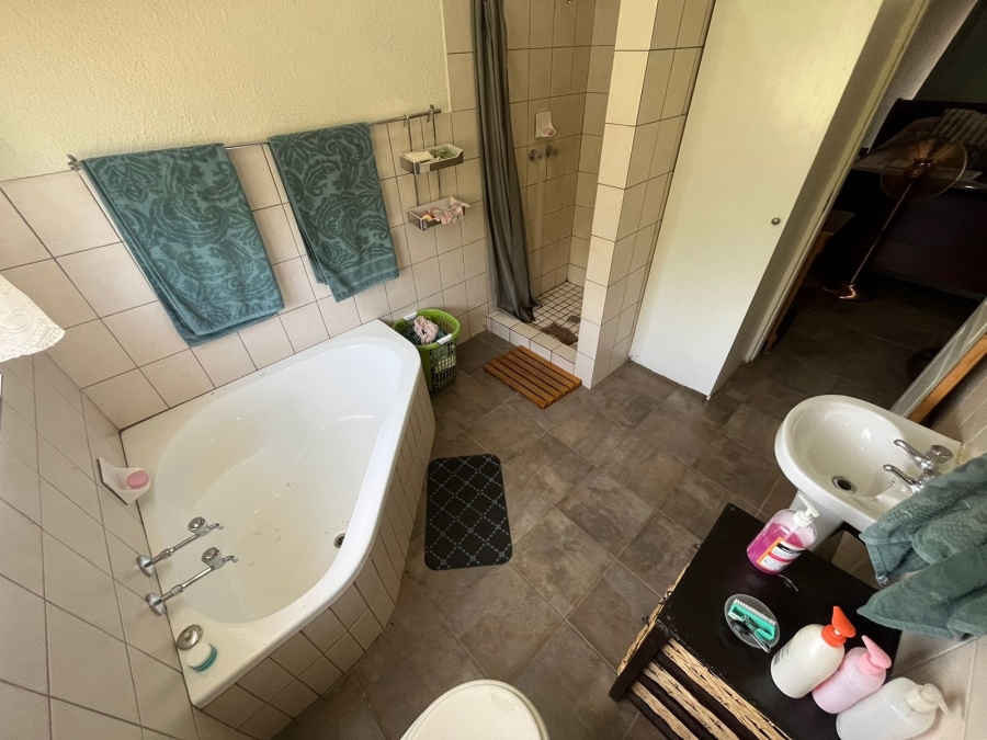 3 Bedroom Property for Sale in Protea Park North West